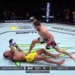 Undefeated Russian UFC star lands vicious KO (VIDEO)